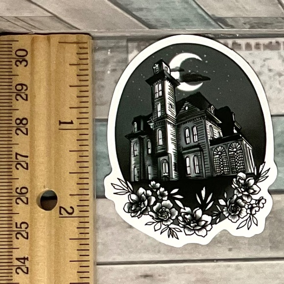 ๐10/$10๐ Wednesday Addams Reusable Waterproof Vinyl Sticker Decal - Picture 1 of 1